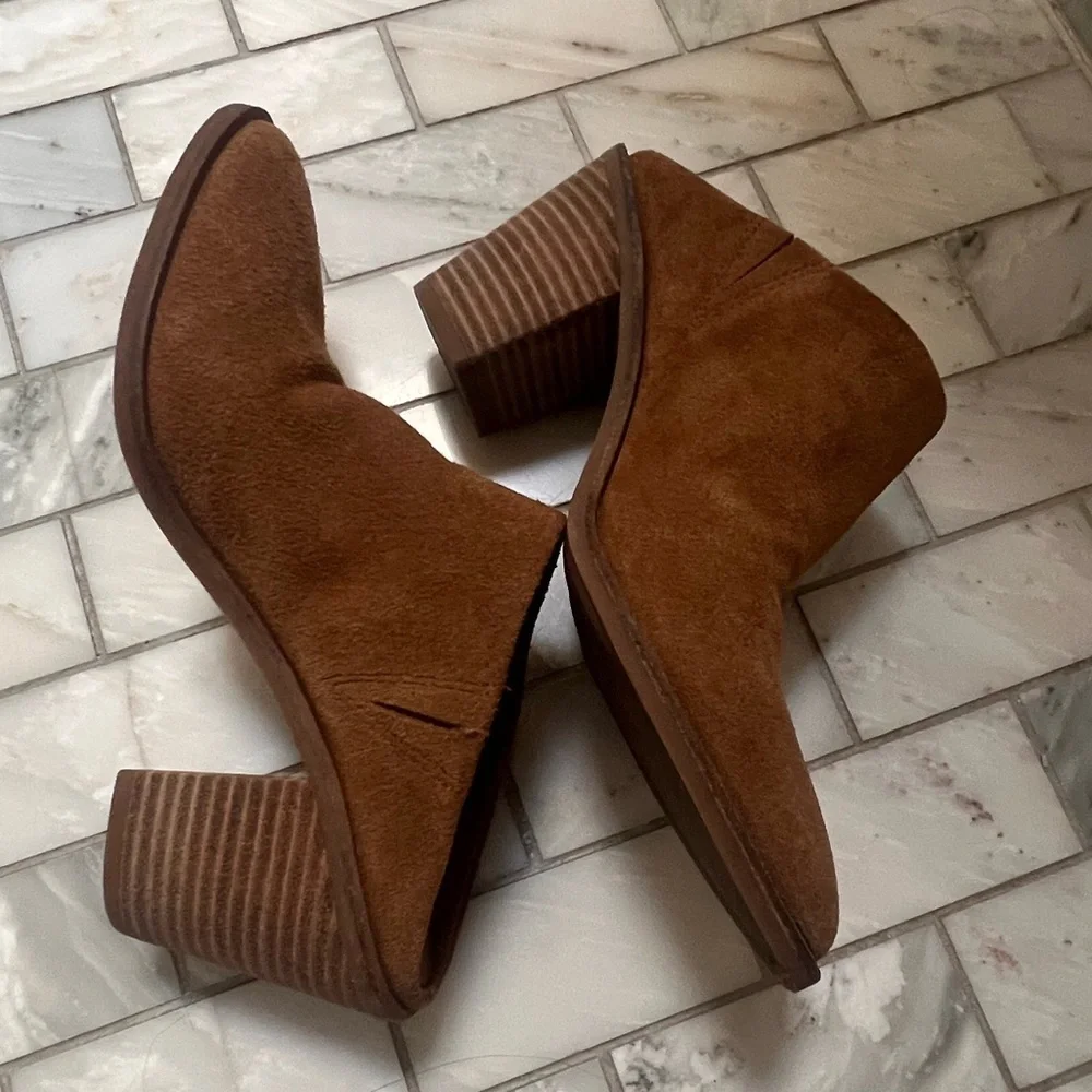 LUCKY BRAND Women’s Camel Sebiki Heeled Mule - Size 6 - Picture 9 of 14